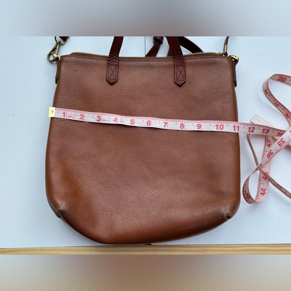 Madewell Leather Zip Top Transport Crossbody Tote – Brown - Picture 9 of 13